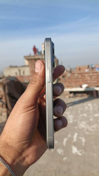 15 pro natural Tatinum factory unlocked