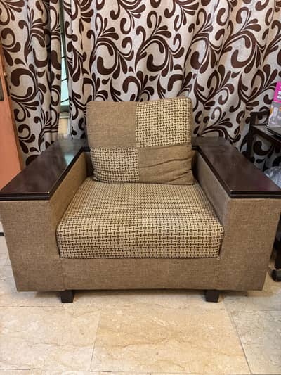 Modern wooden-arm fabric sofa 7 seats