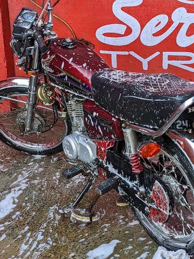 Honda 125 / red color/finel price 1.05k/