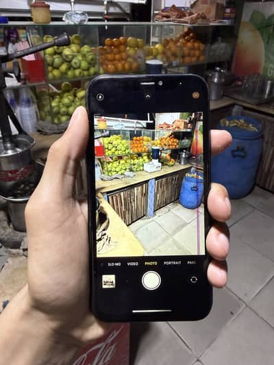 Apple iPhone XR ( final hain)