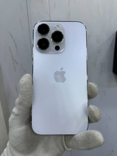 I phone 14 pro 256 GB Factory unlock Non PTA 96% Battery Health