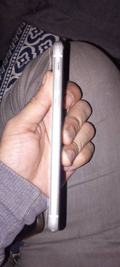 iPhone 11 64 gb jv Lla model Esim working