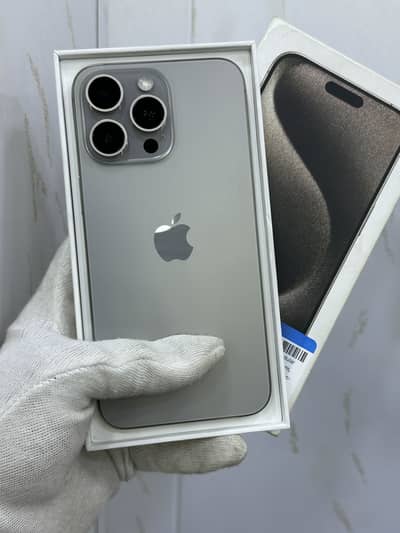 I phone 15 pro Max Natural   jv 256 GB 98% Battery health with Box