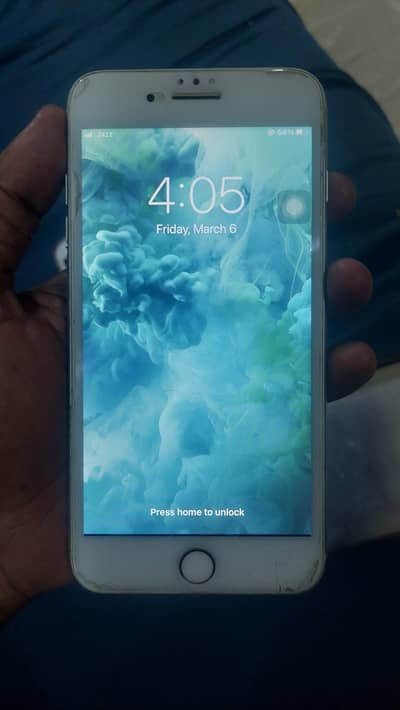 I phone 7 plus 128gb pta approved