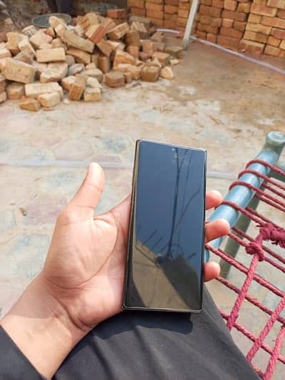 Samsung Note10+ 12.256gb Dual sim Snapdragon variant 4k 60fps Camera