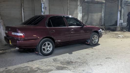 Toyota corrolla 2000