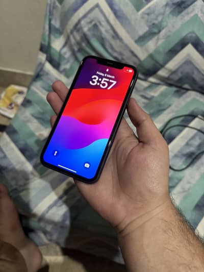 iPhone 11 LL/A Model JV 64gb  with original box & cable 03105201111