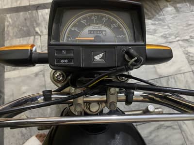 Honda CD 70 2021