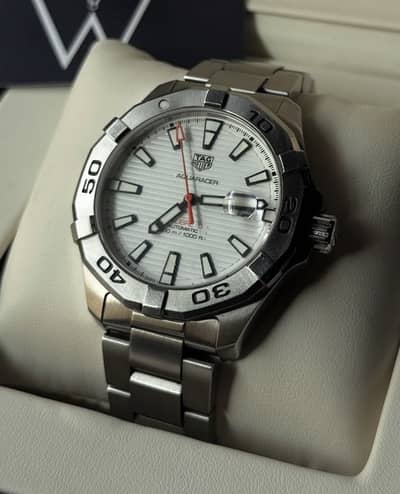 Tag Heuer aqua racer white polar original luxury watch