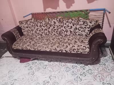 sofa 3seater good condition