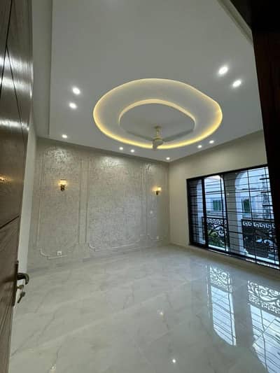 BEAUTIFUL BRAND NEW 10 MARLA HOUSE AVAILABLE FOR RENT IN F-11 ISLAMABAD