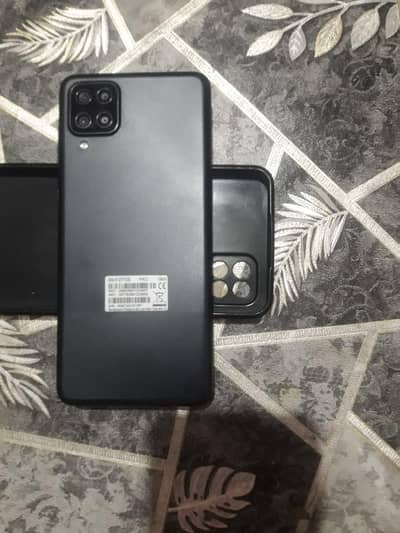 Samsung a12 4/128 10/10