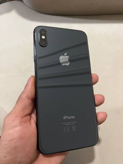 XSMAX PTA APROVED 64Gb black clour Gallas change 8/10 condition