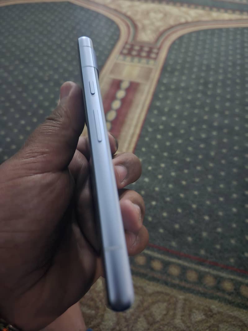 Google pixel 7a 3