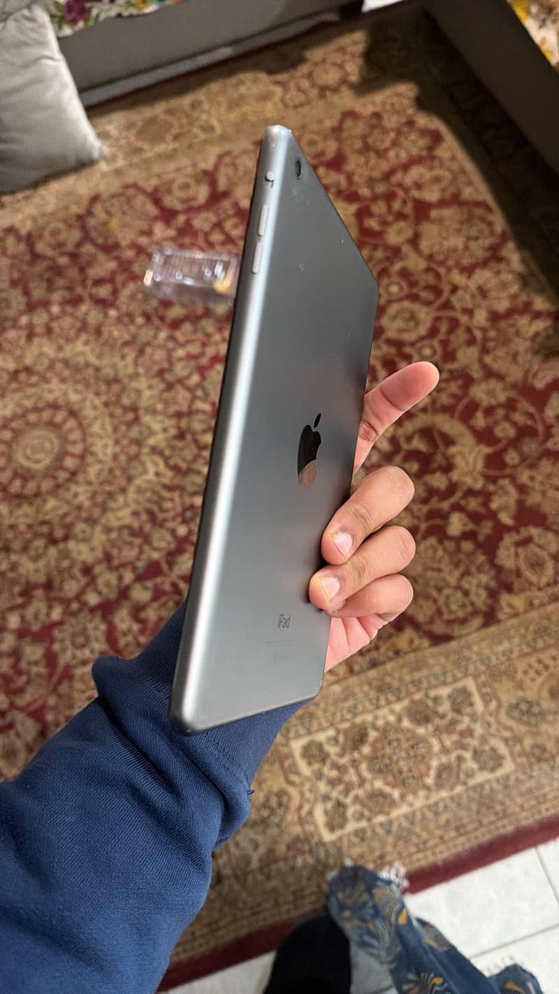 Ipad mini 2 3