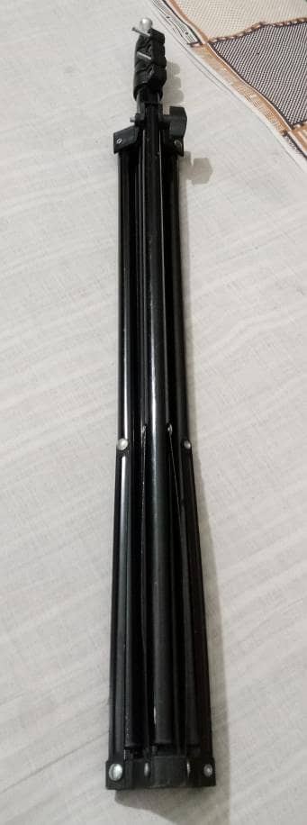 HEADPHONE & MOBILE RING LIGHT STAND