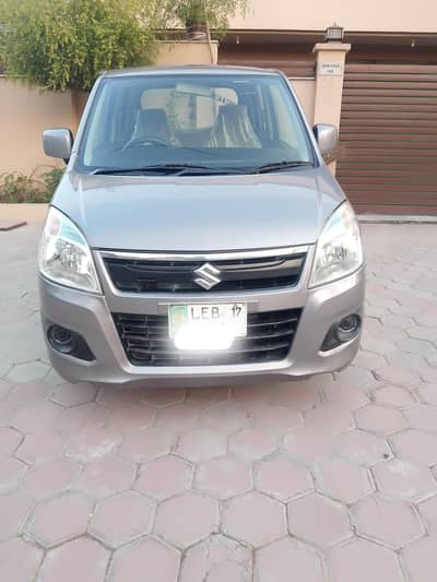 I am selling Suzuki wagnor vxl 17 model