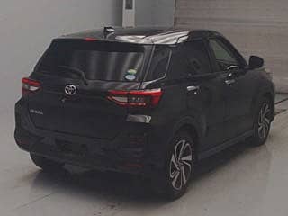 Toyota raize Z package japan import 2020/25 03165072600 grade 3.5