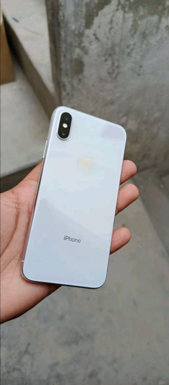 I phone xs Non PTA 1