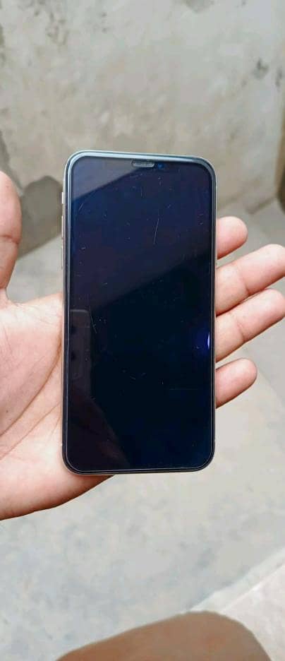 I phone xs Non PTA 8