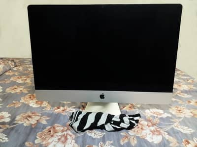Apple i mac 27 inch 2017  32 GB Ram 1 TB fusion Hard 4 GB graphi card