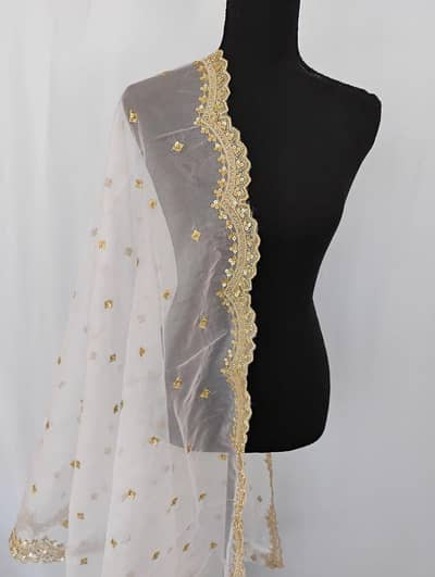 white net duppata embroidery