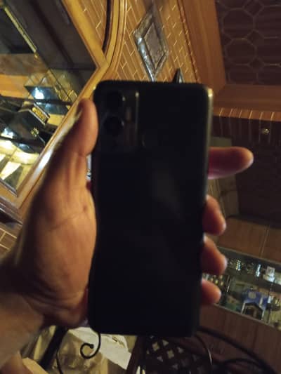 Infinix hot 12 play 4/64