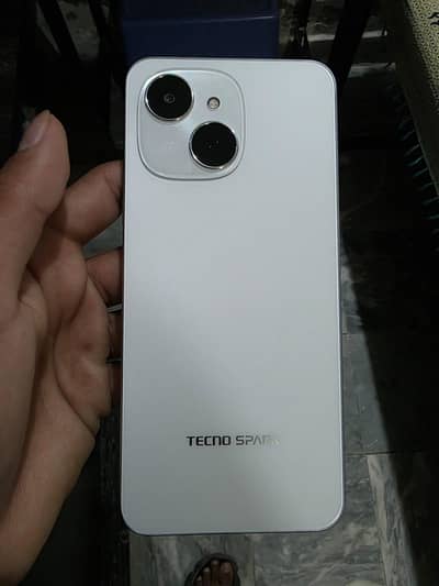 Tecno Spark 40c like iphone