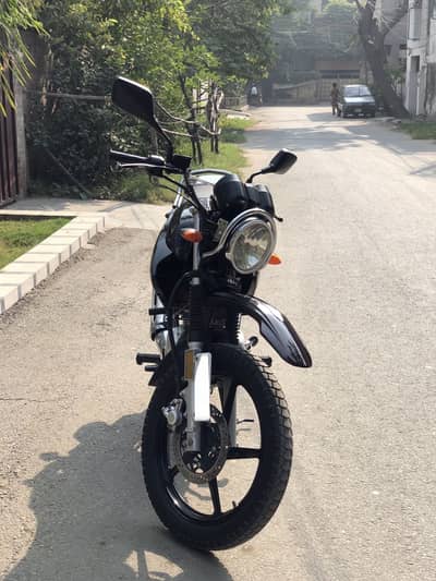 Yamaha ybr G model 23/24