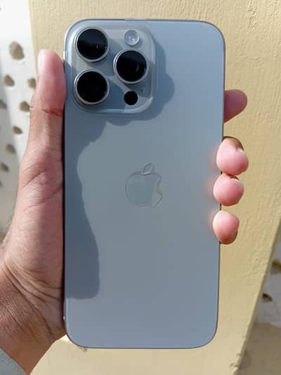 15 pro max natural titanium jv