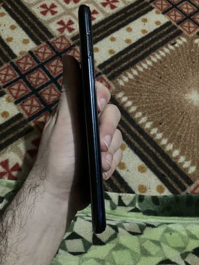 Infinix hot 11 play  4/64