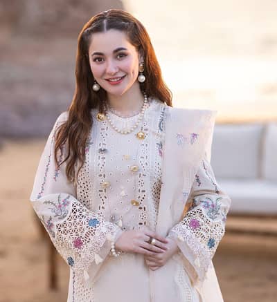 Special offers for Eid limited stock wholesale clothing store