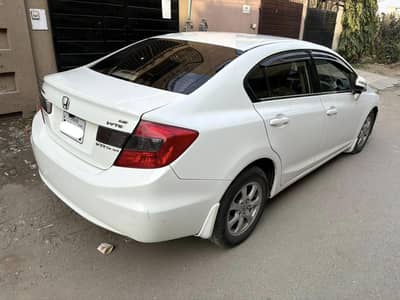 Honda Civic VTi Oriel 1 8 i-Vtec Prosmatec UG 2013 Full Option