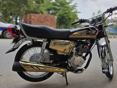 Honda 125 Gold Edition self start