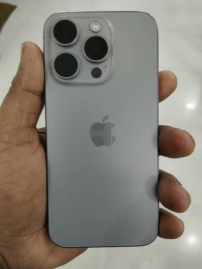 iphone 15 pro 128gb jv 84 battery health 10/10 condition