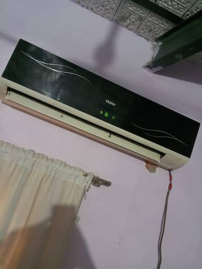 Haier 1.5 Ton AC Non inverter.