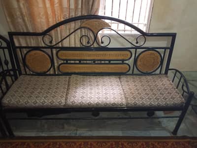 7 seater iron sofa set with table