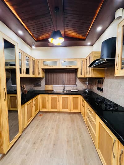 10 Marla Designer House For Sale In Bahria Town Phase 8 Rawalpindi