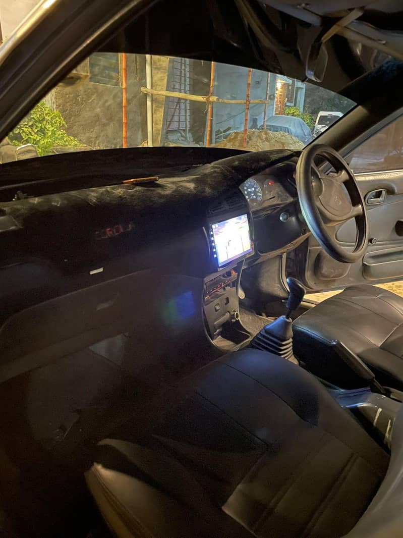 indus corrolla 2001 4