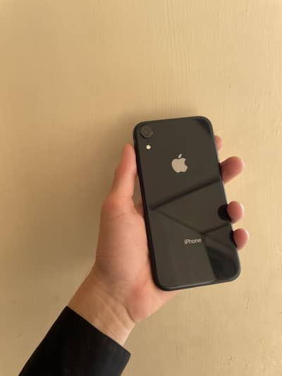 iPhone XR 64gb 03287486384