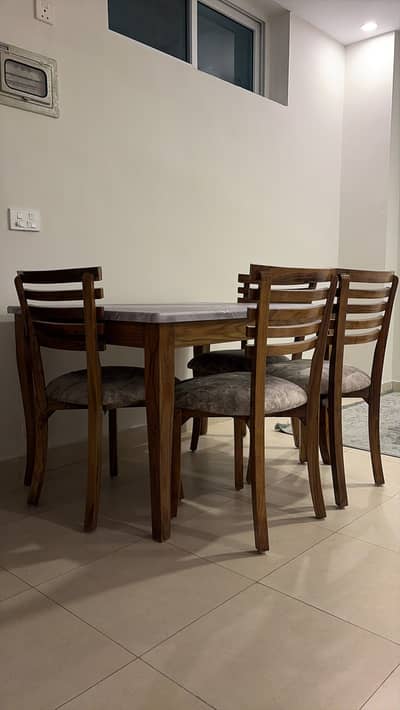 4 Seater Solid Wood Dining Table