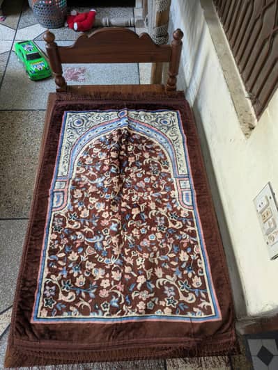 1st Hand Home Used Original Pure Wooden Namaz Posh