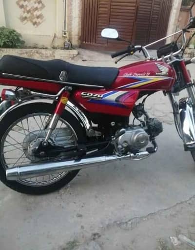Honda CD 70 model 2010 only WhatsApp 03=28=82=53=9=95