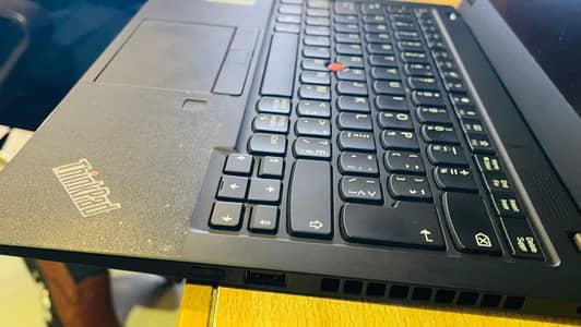 Lenovo ThinkPad X1 Carbon – i5 7th Gen | 16GB RAM | 500GB Storage