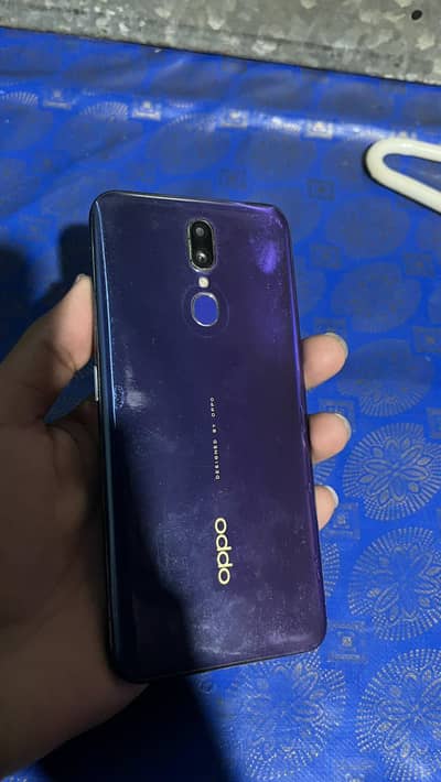 oppo f 11 8' 128