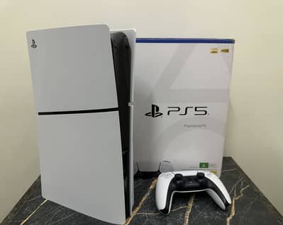 Ps5 slim Disc edition Almost New