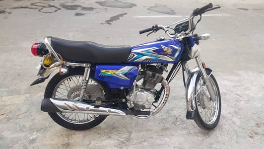 Honda CG 125 2025