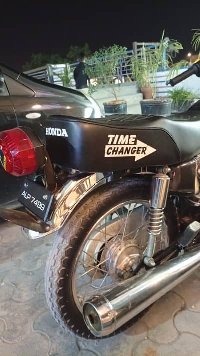 saf bike hy Rawalpindi ma hy us time Jo bhi serious hy wo rabta kry