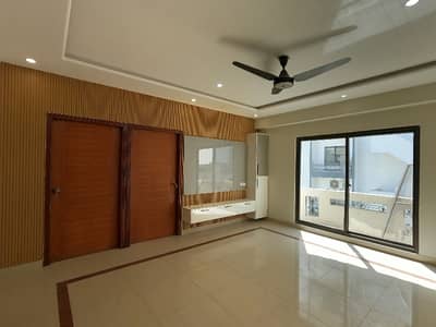 Warda Hamna Corner Apartment For Sale