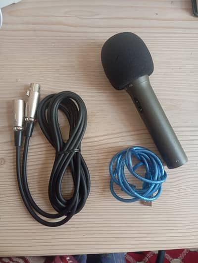 Q2U USB/XLR Dynamic Microphone